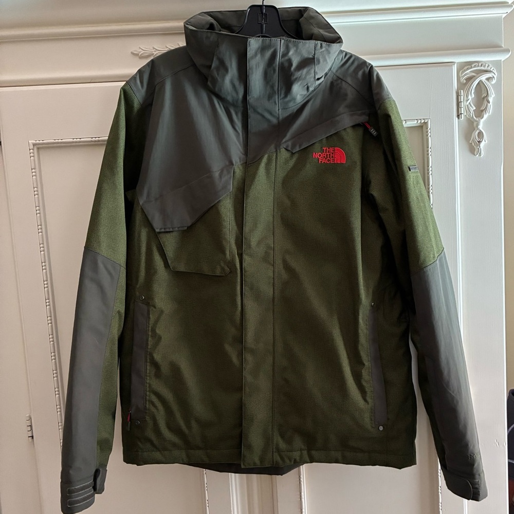 The North Face Men's Medium Hyvent Jacket
